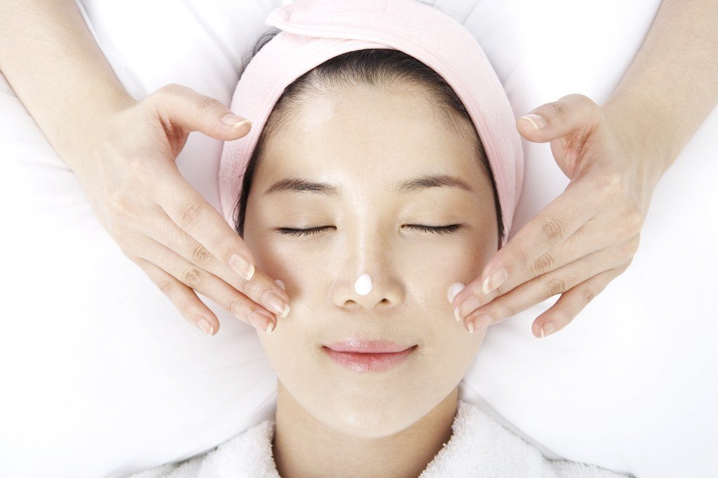 Jasmin Korean Facial Spa Ploenchit treatment space in Bangkok