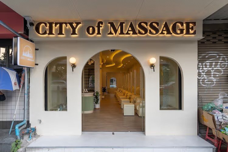Kashikiri Onsen & Spa Sukhumvit 49 facial treatment atmosphere