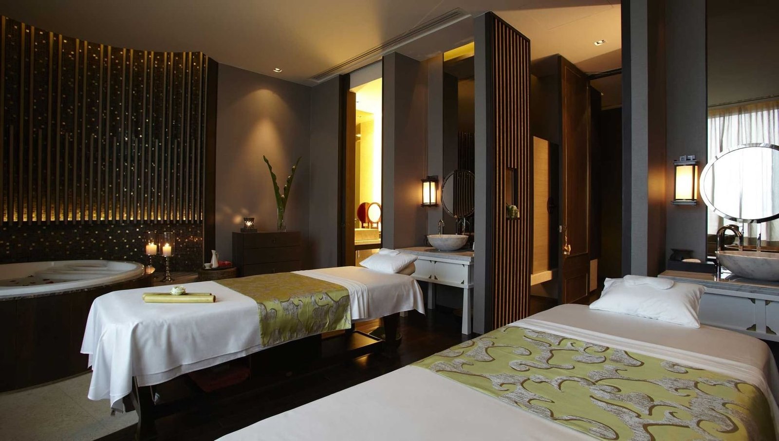 The Okura Spa Bangkok treatment space in Bangkok